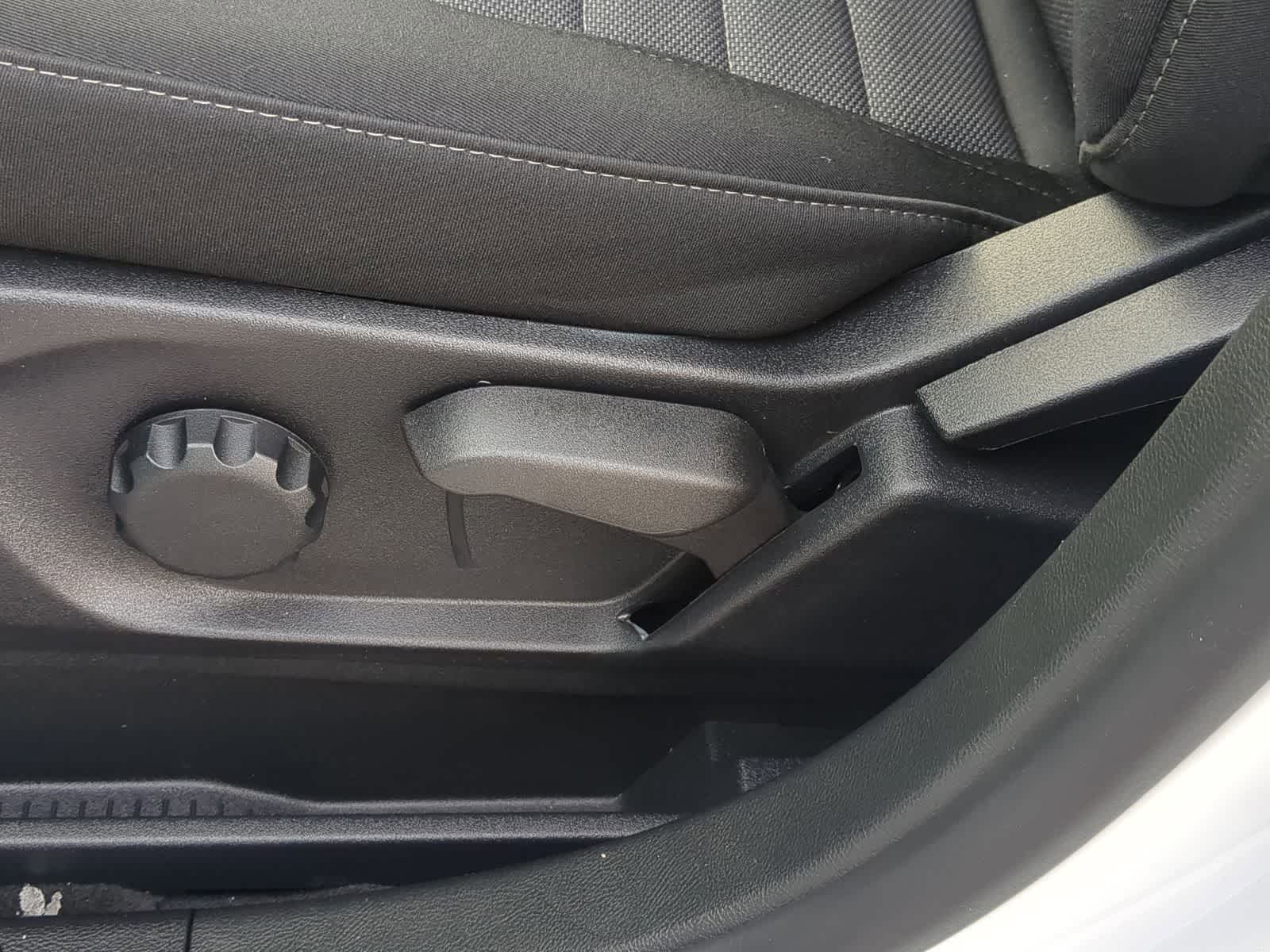 Thumbnail: 2024 Ford Edge - 20