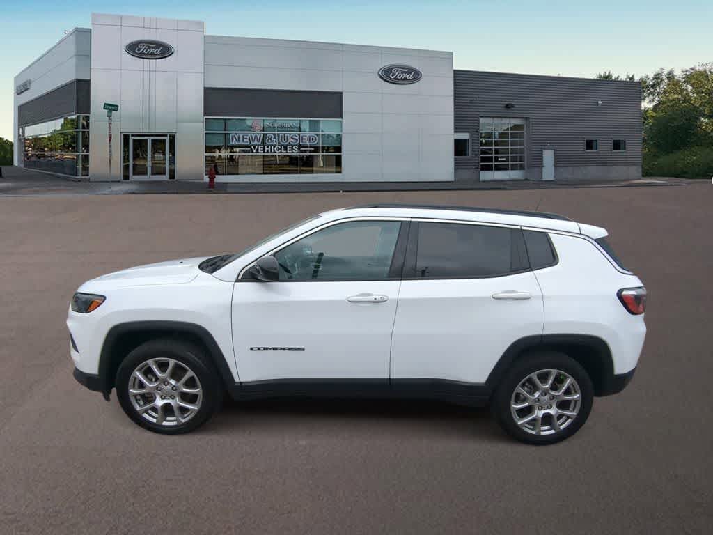 2022 Jeep Compass Latitude 6