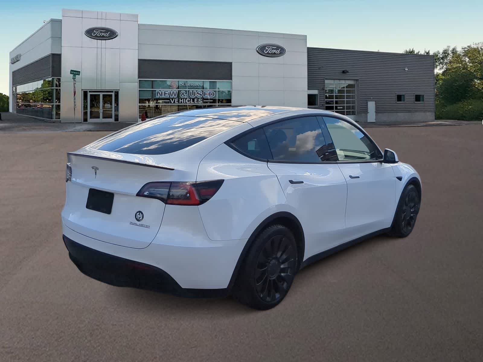 Thumbnail: 2020 Tesla Model Y - 10