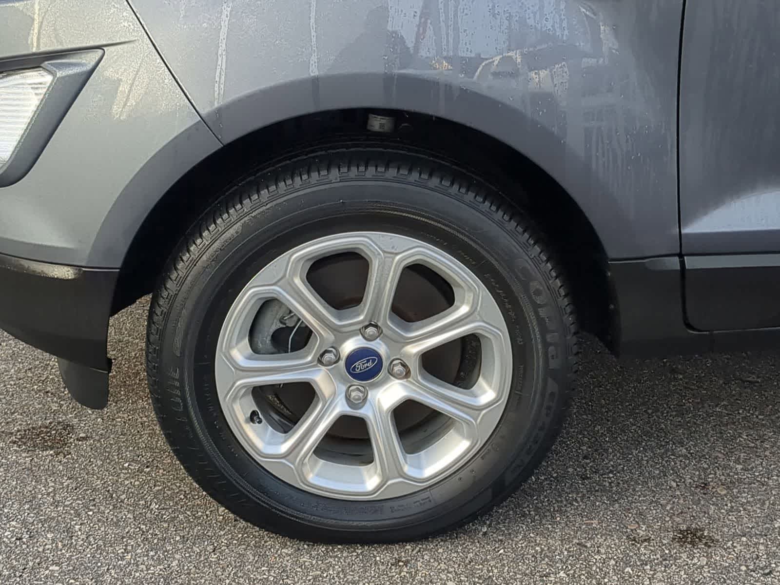 Thumbnail: 2018 Ford EcoSport - 18