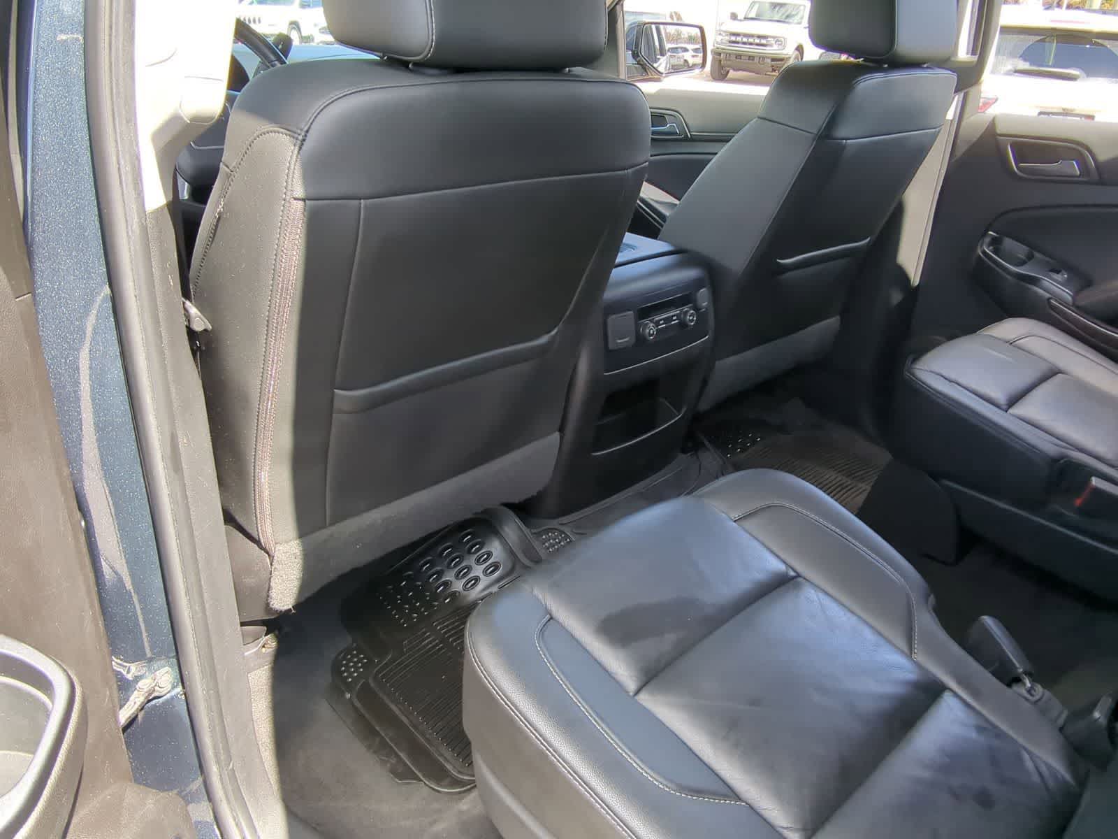 Thumbnail: 2019 GMC Yukon - 24