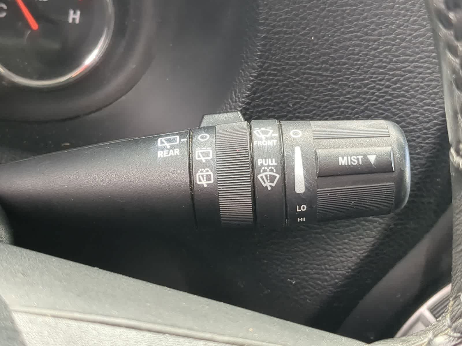 Thumbnail: 2013 Jeep Wrangler - 29