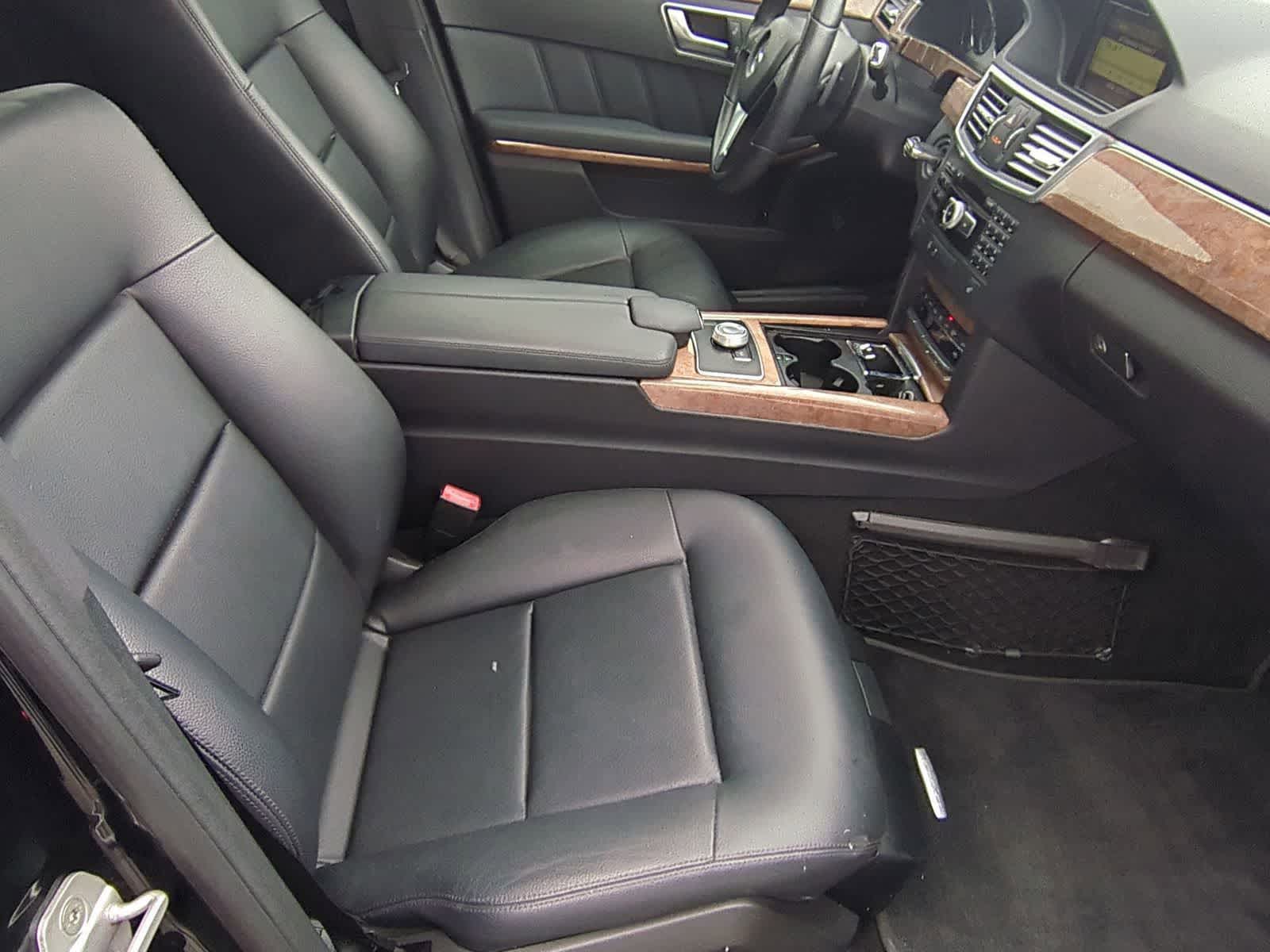 Thumbnail: 2012 Mercedes-Benz E-Class - 33