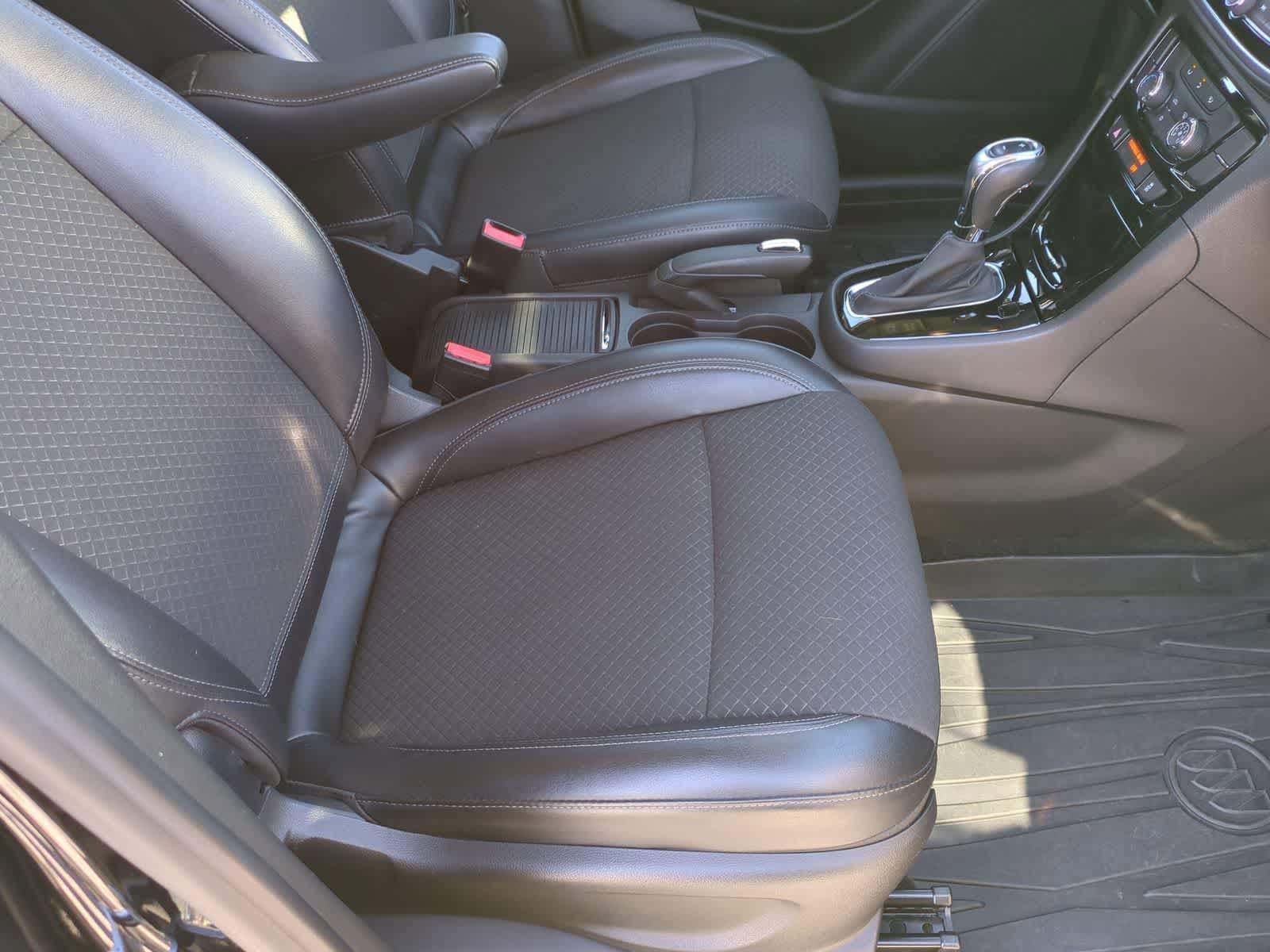 Thumbnail: 2019 Buick Encore - 24