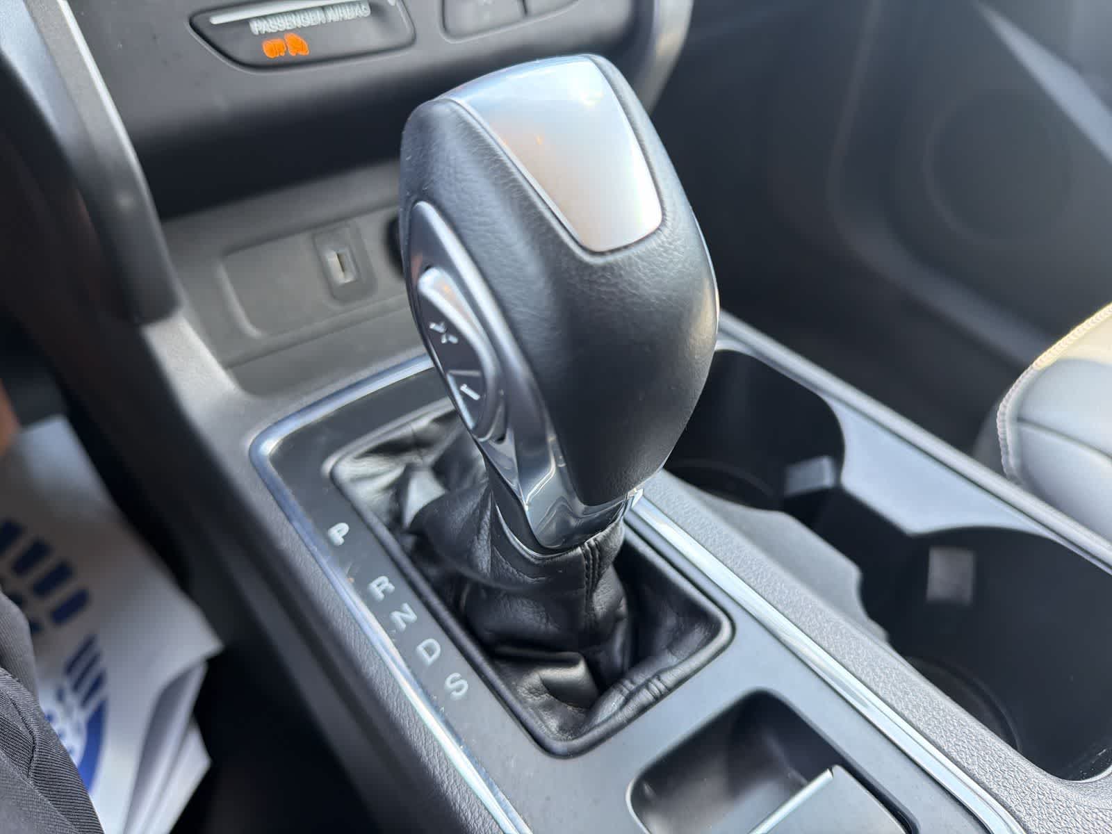 Thumbnail: 2019 Ford Escape - 36