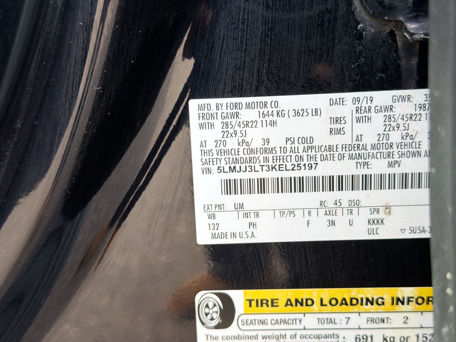 Thumbnail: 2019 Lincoln Navigator L - 40