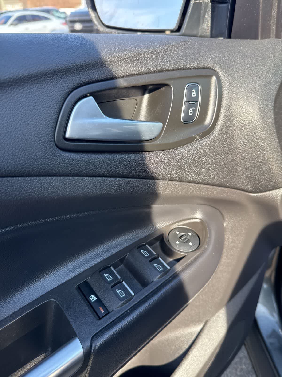 Thumbnail: 2019 Ford Escape - 9