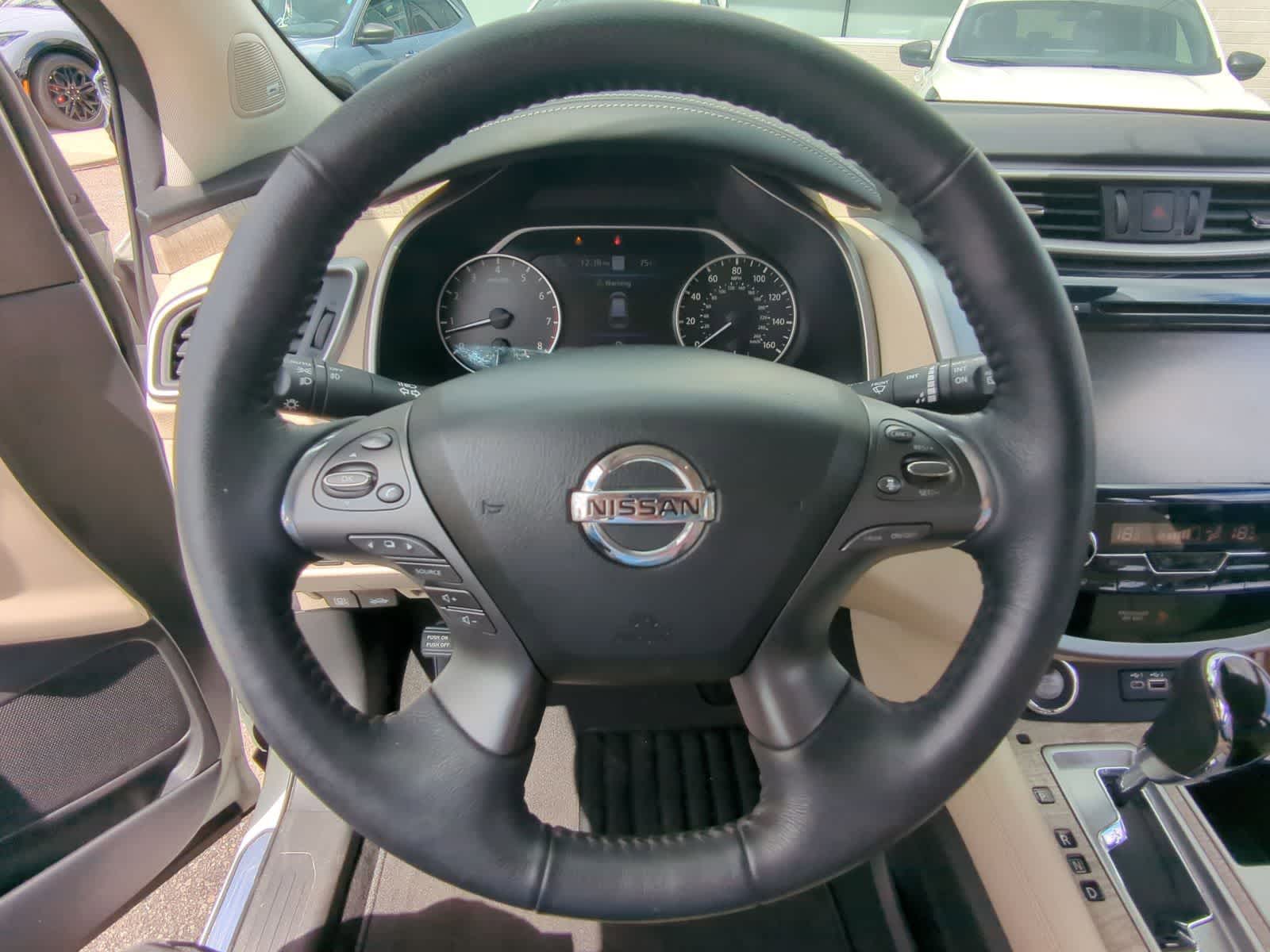 Thumbnail: 2020 Nissan Murano - 25