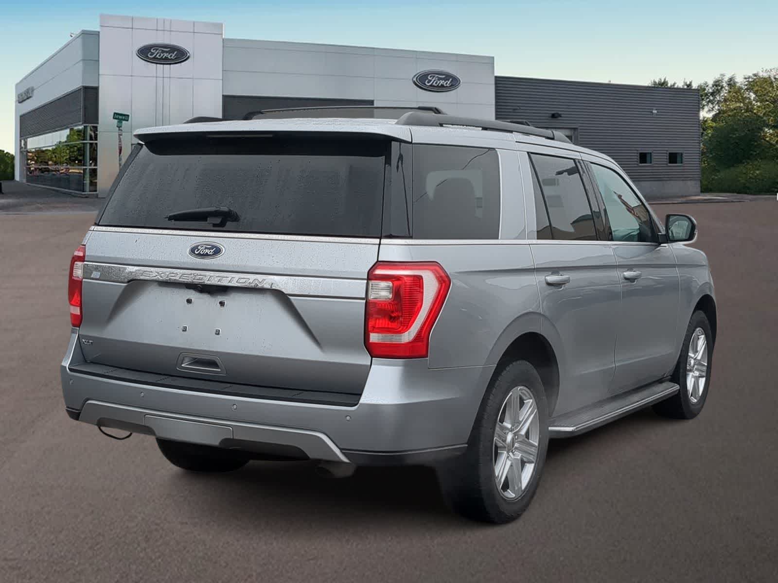 Thumbnail: 2020 Ford Expedition - 11