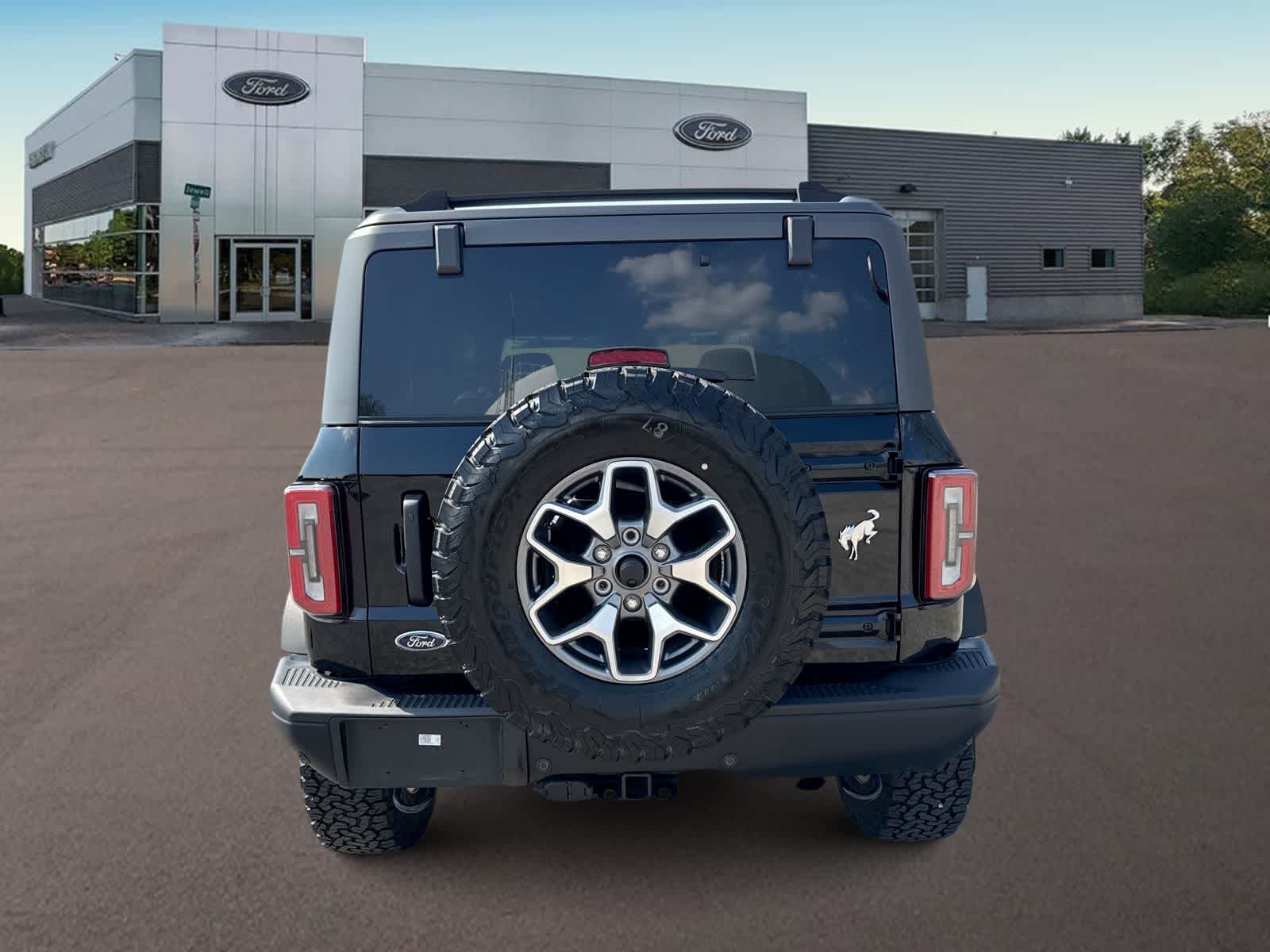 Thumbnail: 2023 Ford Bronco - 10