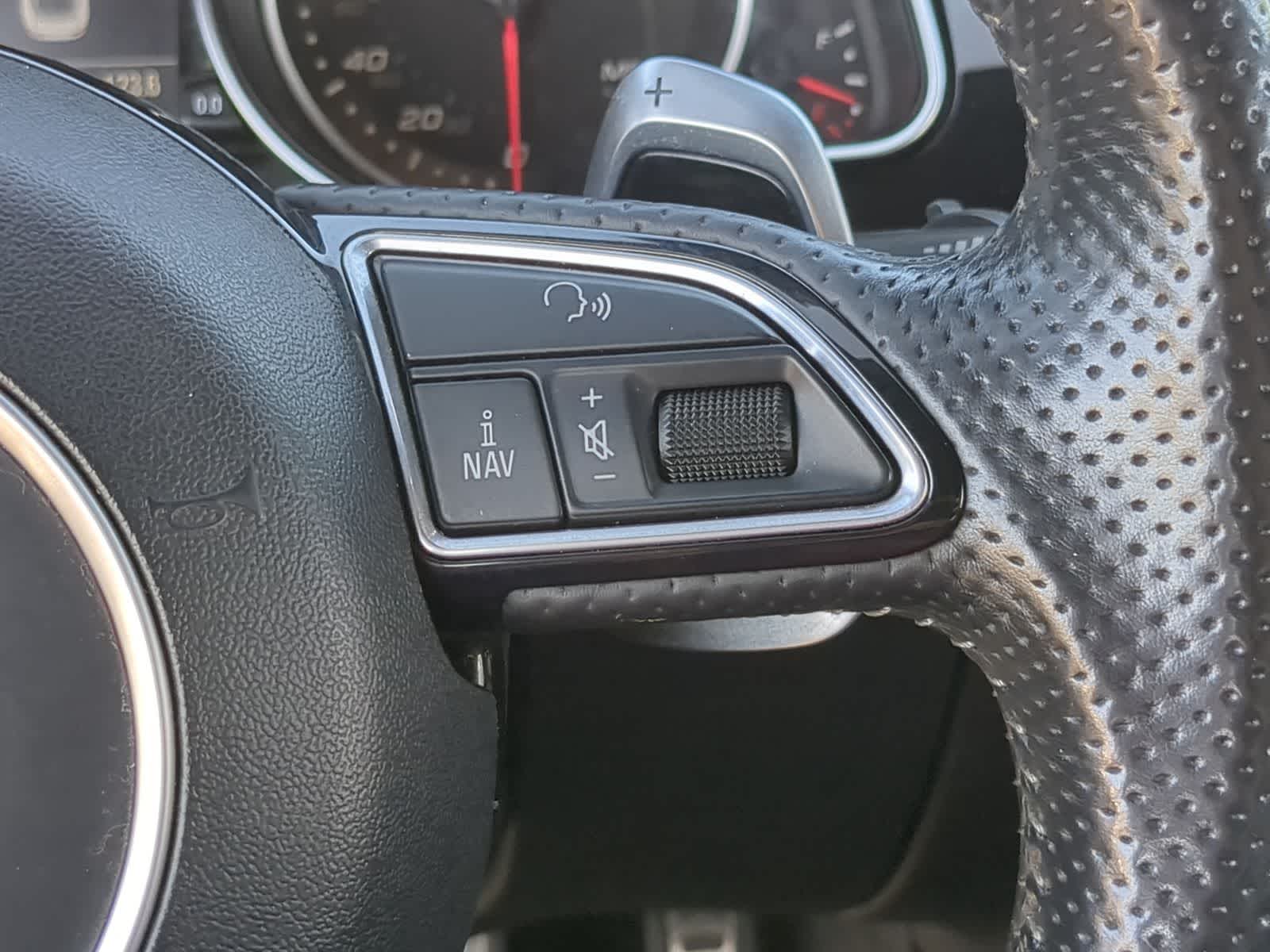 Thumbnail: 2014 Audi RS 5 - 26