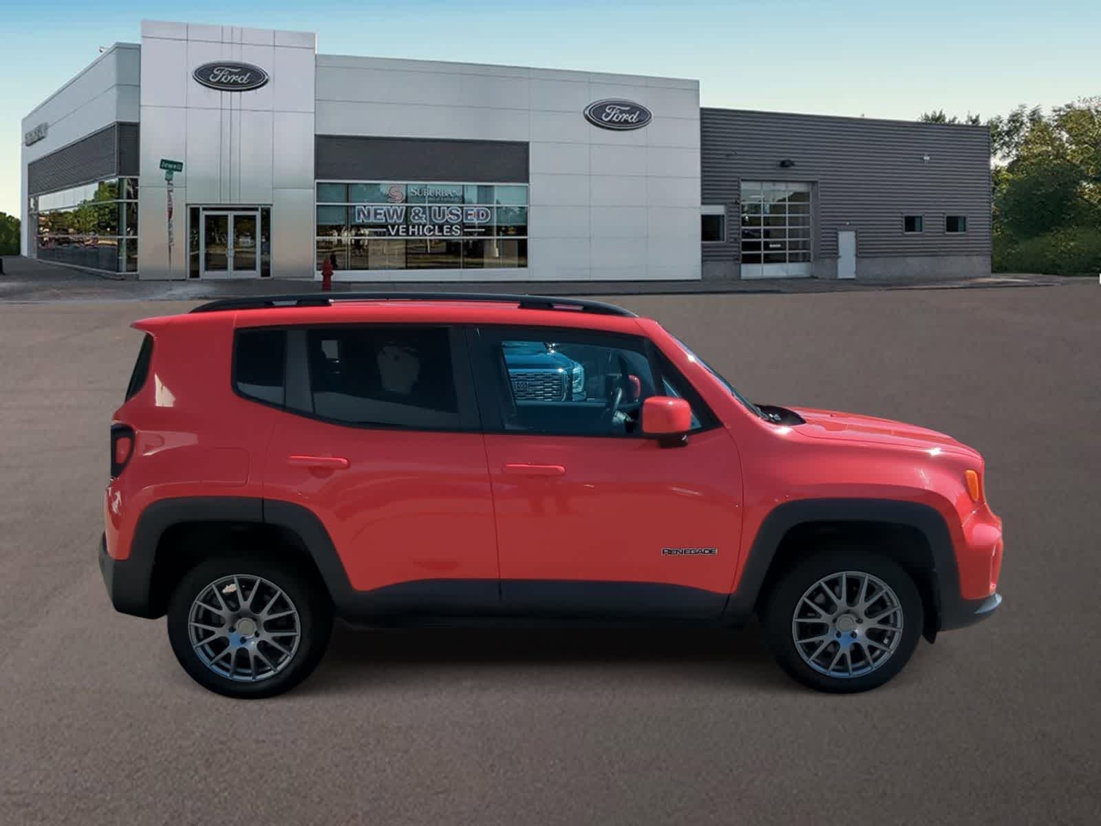 Thumbnail: 2019 Jeep Renegade - 10
