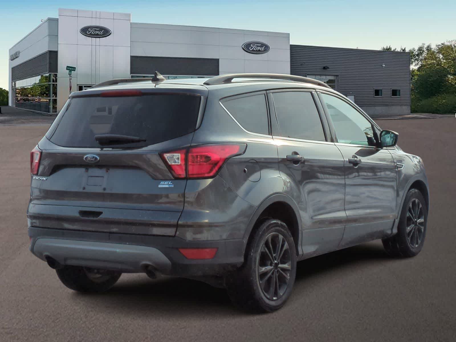 Thumbnail: 2019 Ford Escape - 11