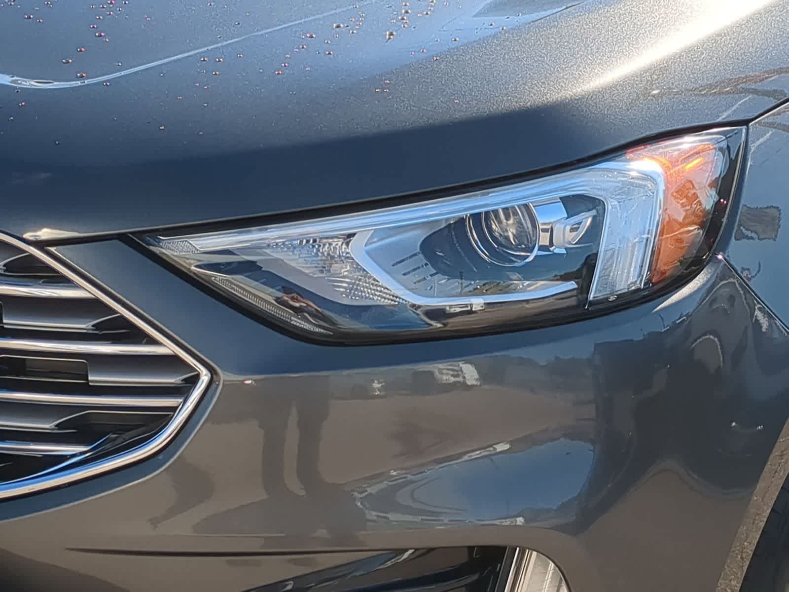 Thumbnail: 2019 Ford Edge - 12