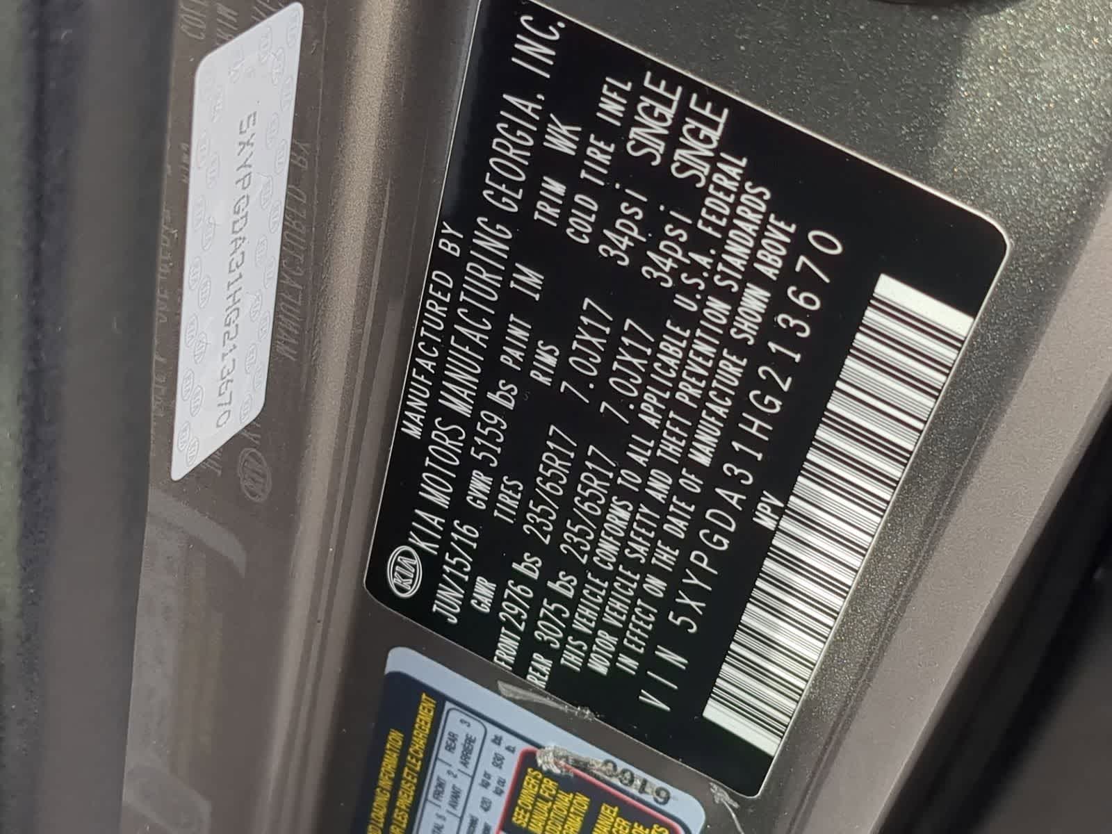 Thumbnail: 2017 Kia Sorento - 34