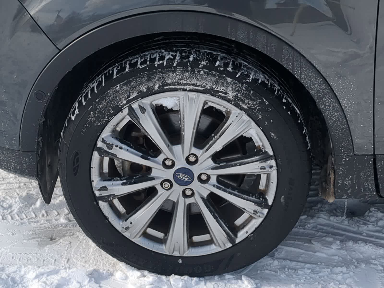 Thumbnail: 2018 Ford Escape - 15