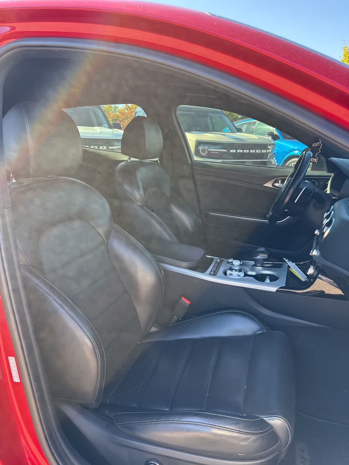 Thumbnail: 2018 Kia Stinger - 28