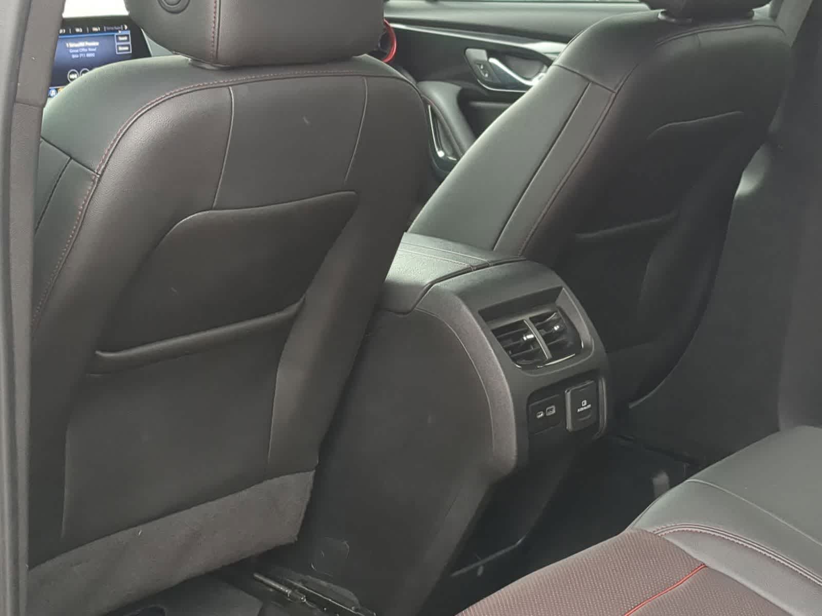 Thumbnail: 2019 Chevrolet Blazer - 24