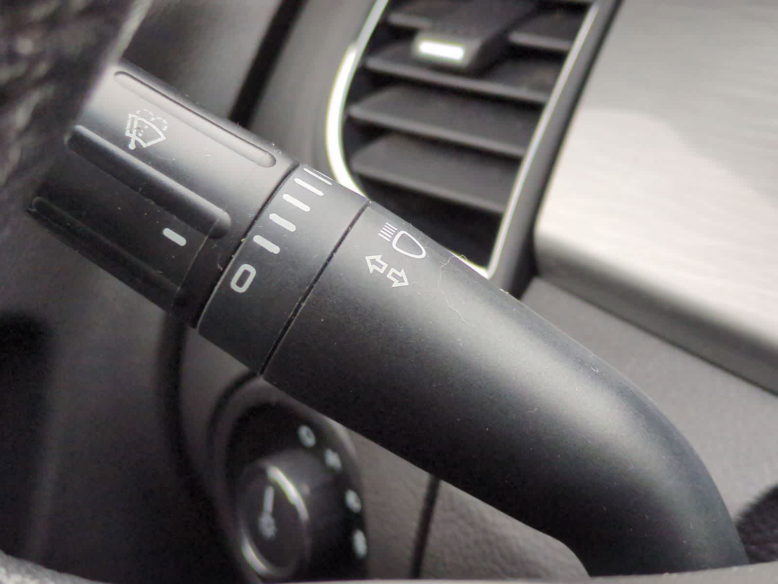 Thumbnail: 2018 Ford Taurus - 28