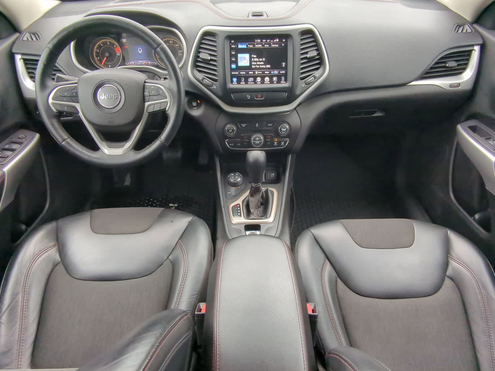 Thumbnail: 2018 Jeep Cherokee - 20