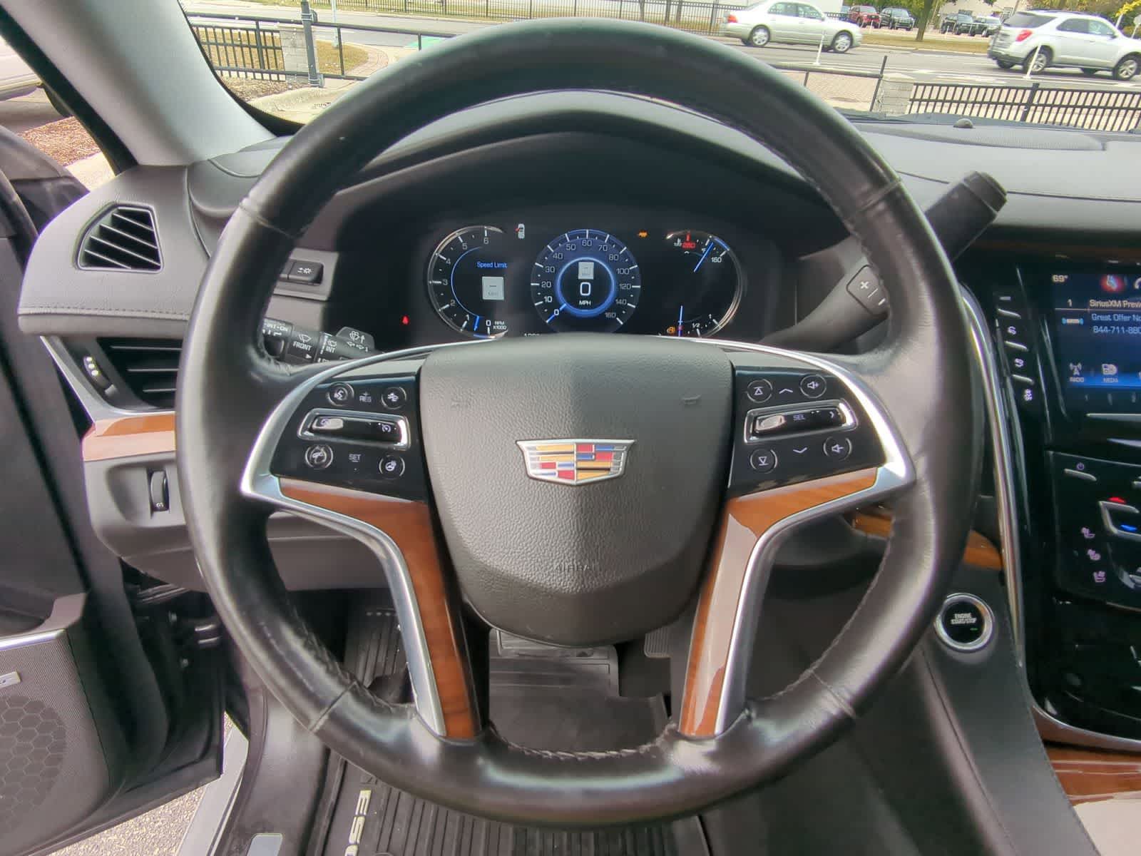 Thumbnail: 2017 Cadillac Escalade - 29