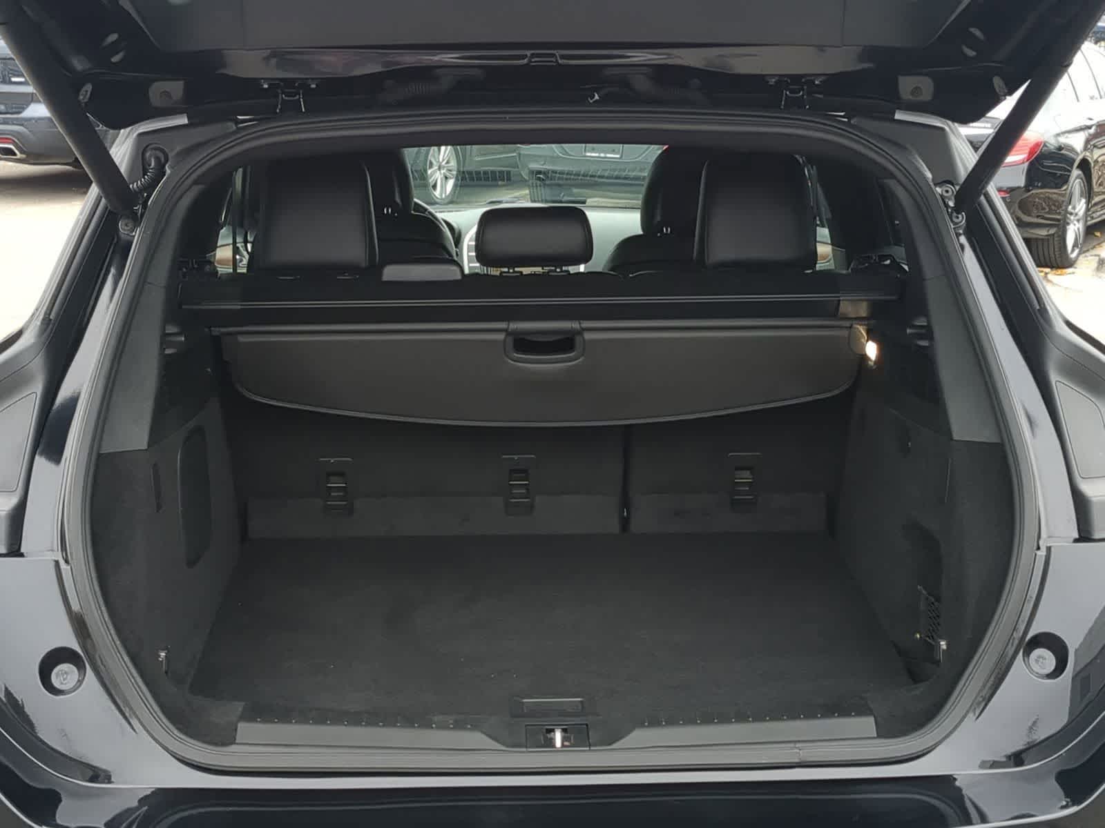 Thumbnail: 2018 Lincoln MKC - 38