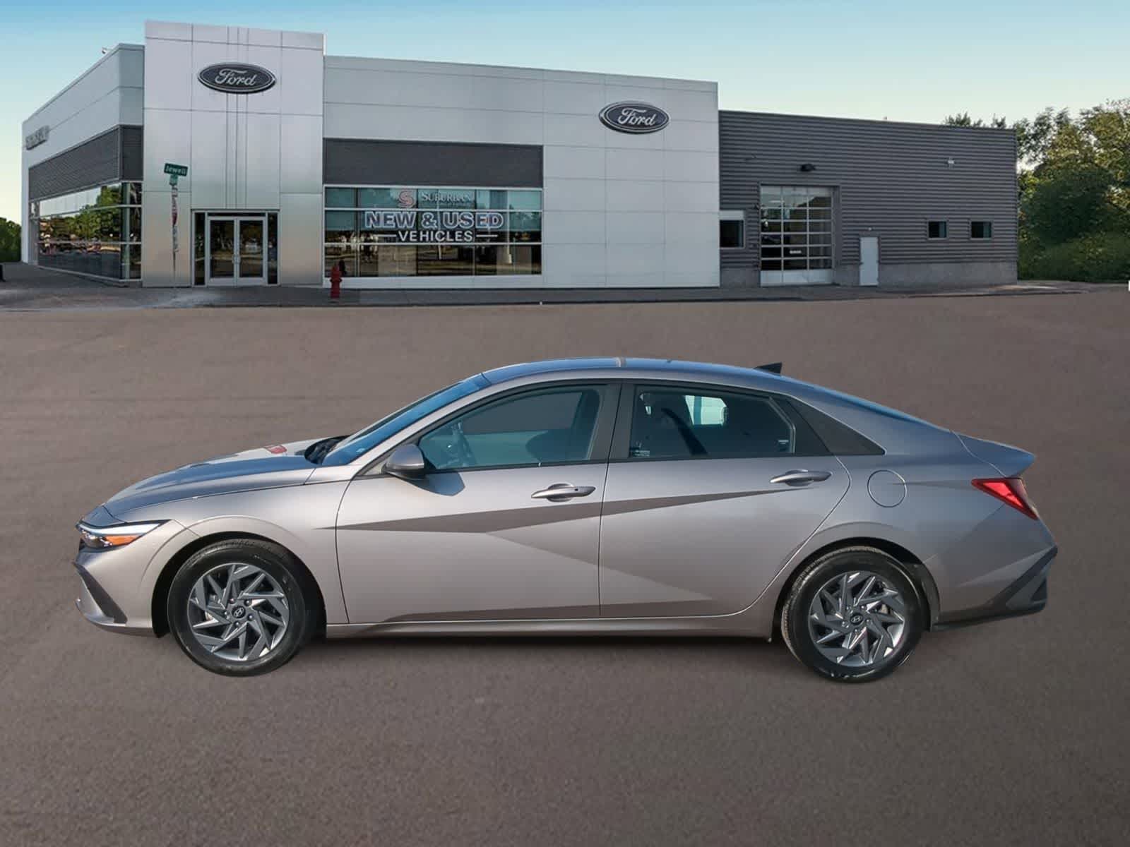 Thumbnail: 2024 Hyundai Elantra - 7