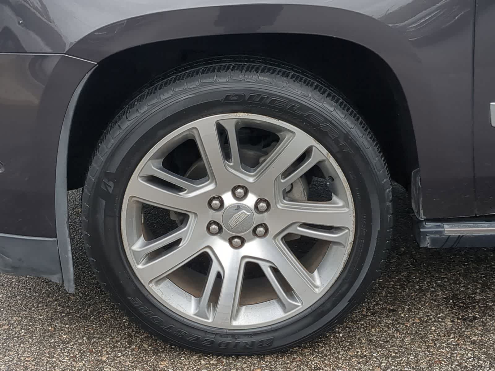 Thumbnail: 2017 Cadillac Escalade - 19