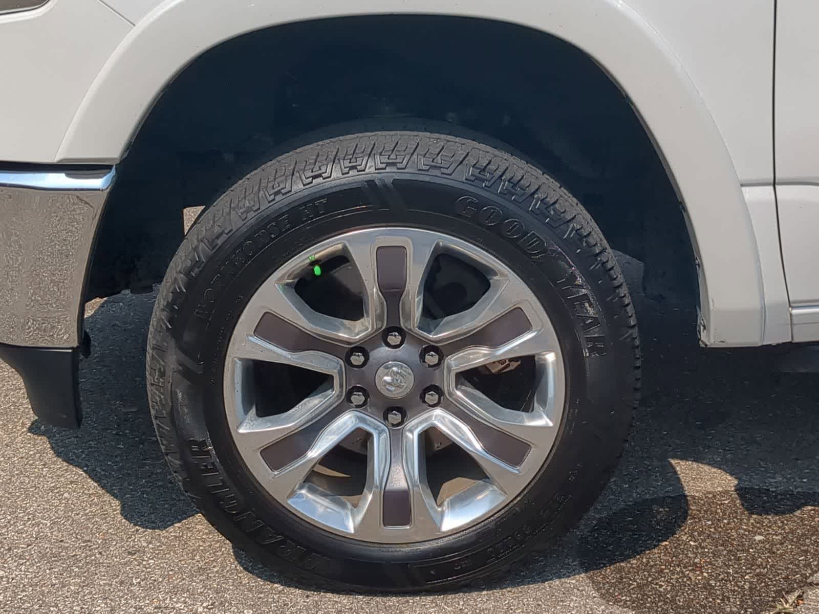 Thumbnail: 2020 RAM 1500 - 19