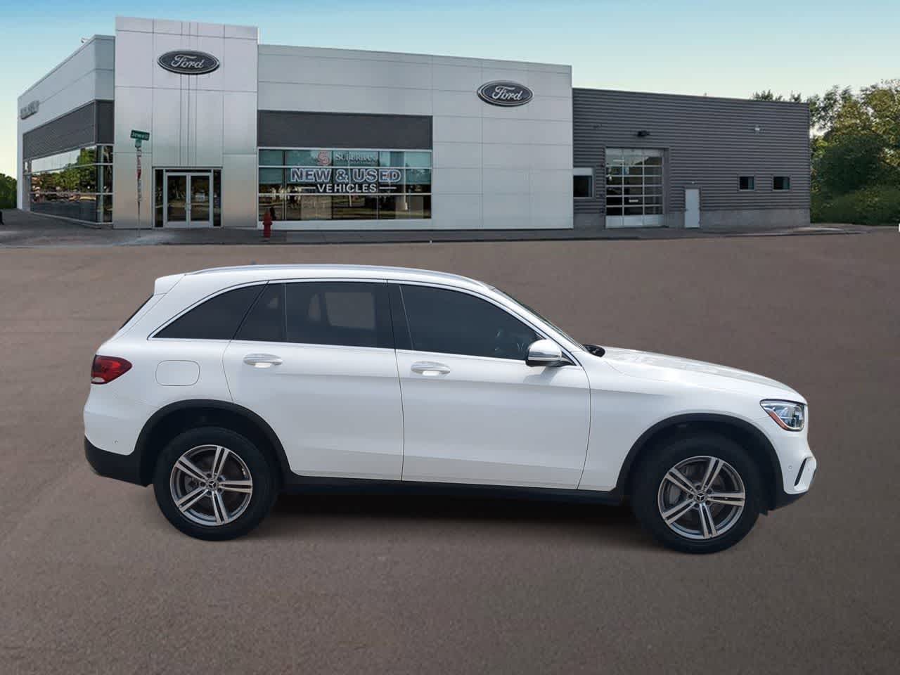 Thumbnail: 2022 Mercedes-Benz GLC - 9