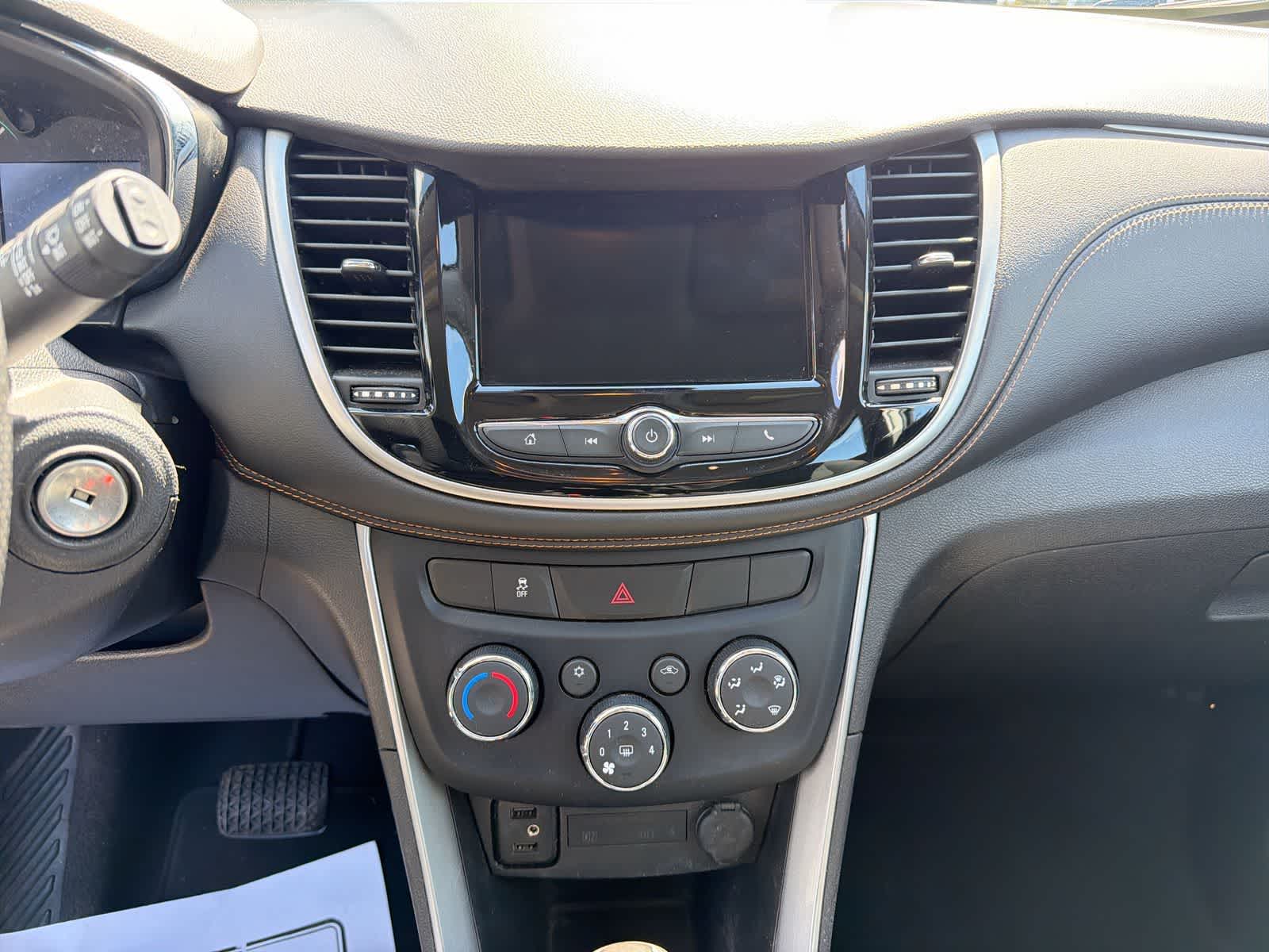Thumbnail: 2019 Chevrolet Trax - 30