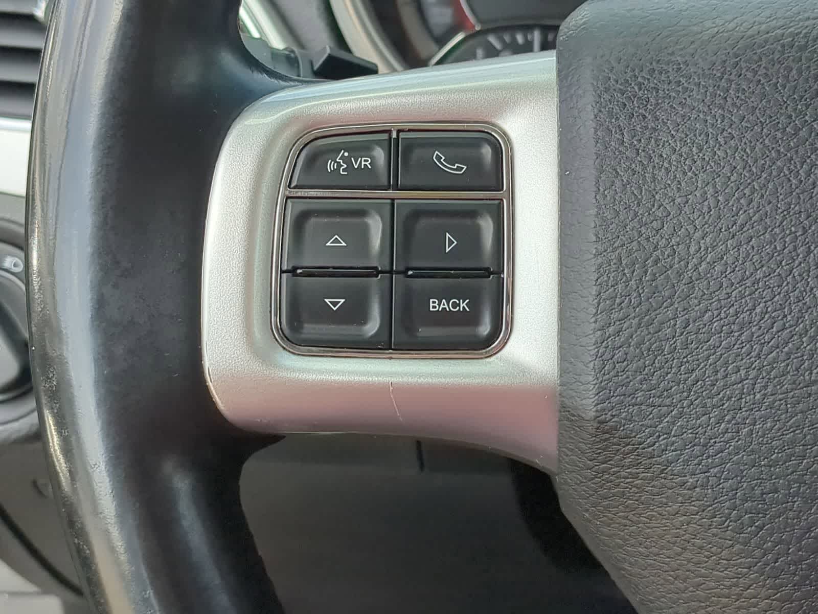 Thumbnail: 2014 Dodge Journey - 28