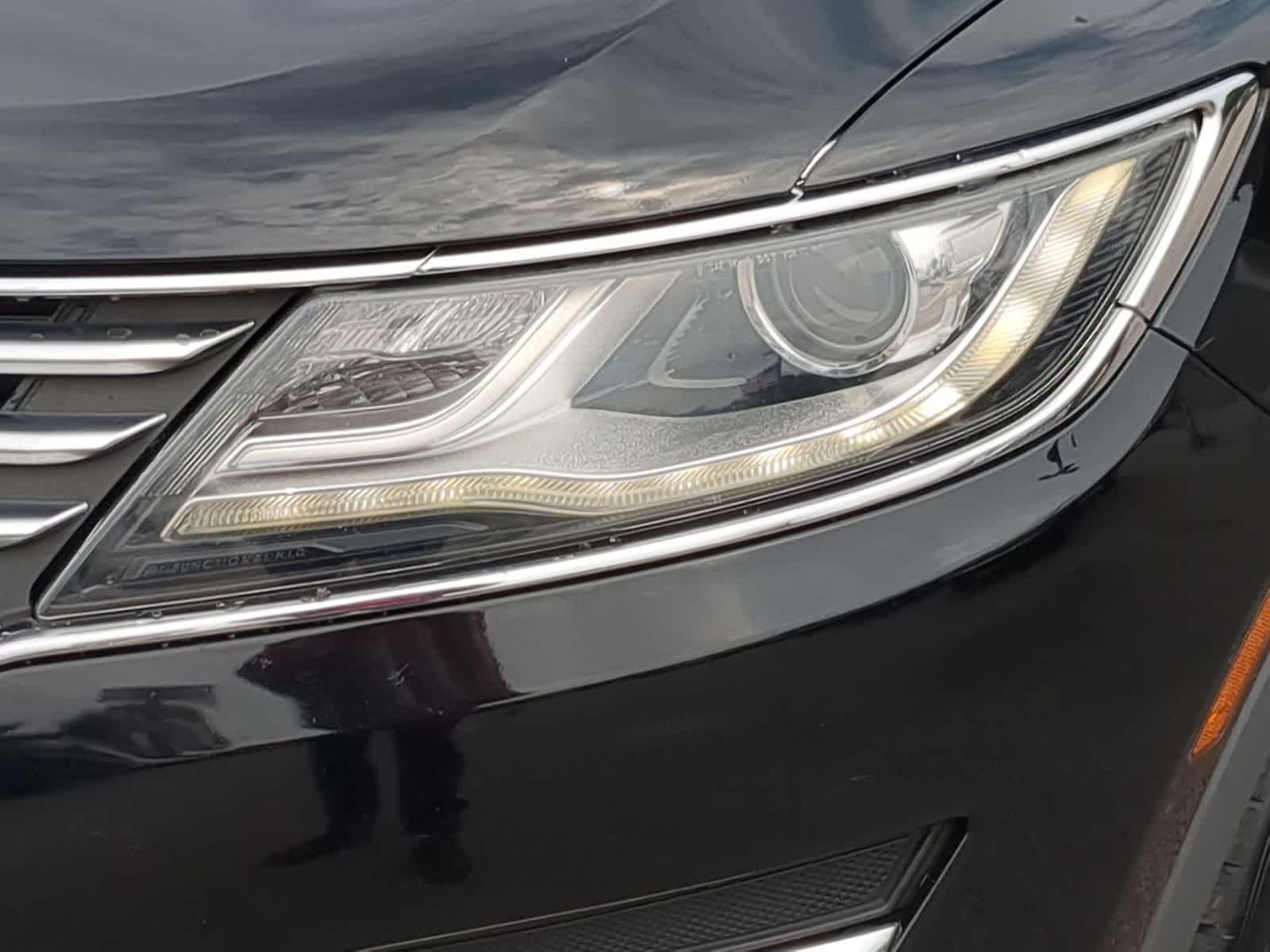 Thumbnail: 2018 Lincoln MKC - 15