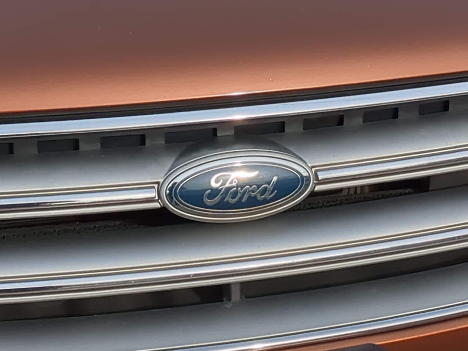 Thumbnail: 2017 Ford Escape - 15