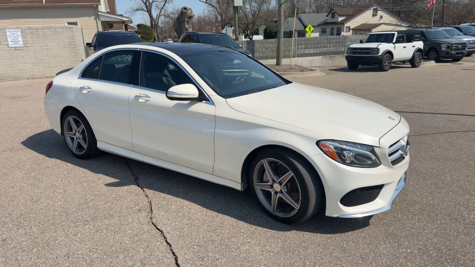 Thumbnail: 2015 Mercedes-Benz C-Class - 2