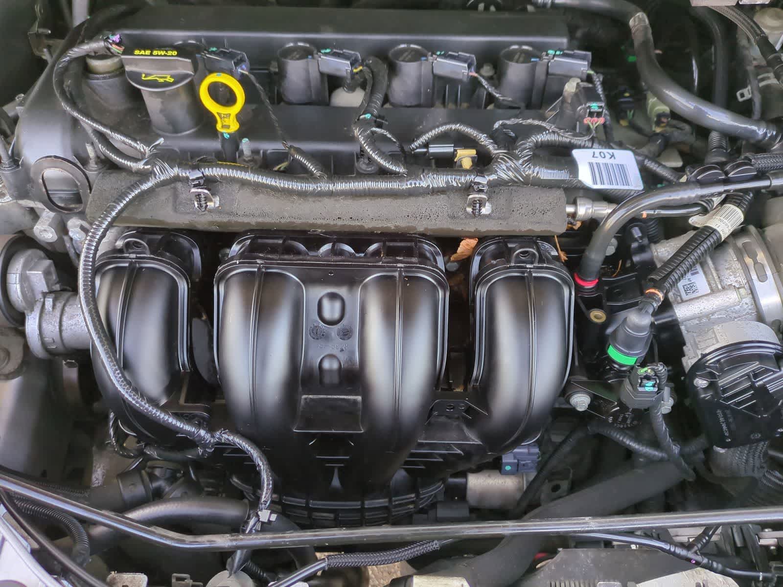 Thumbnail: 2015 Ford Escape - 9