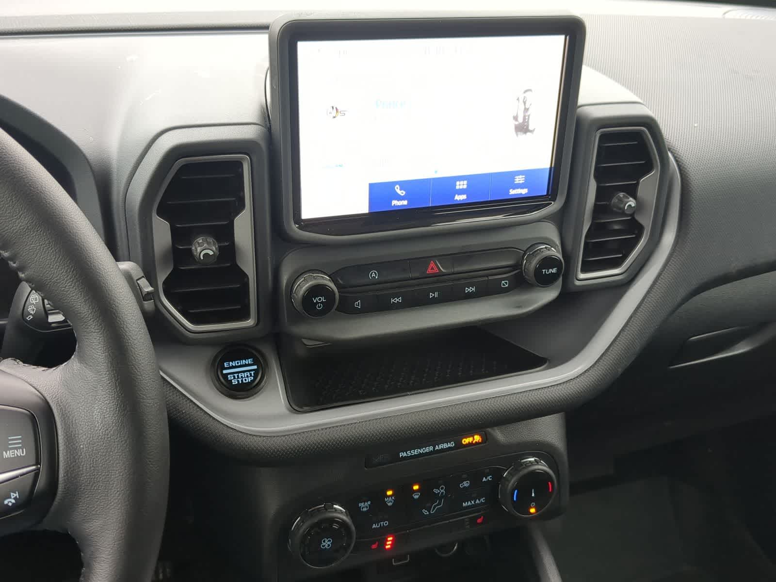 Thumbnail: 2023 Ford Bronco Sport - 32