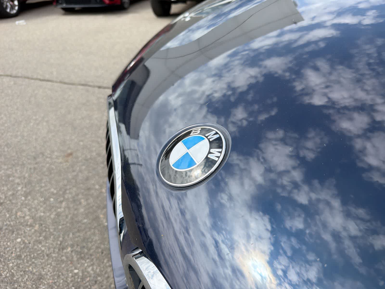 Thumbnail: 2016 BMW 7 Series - 16