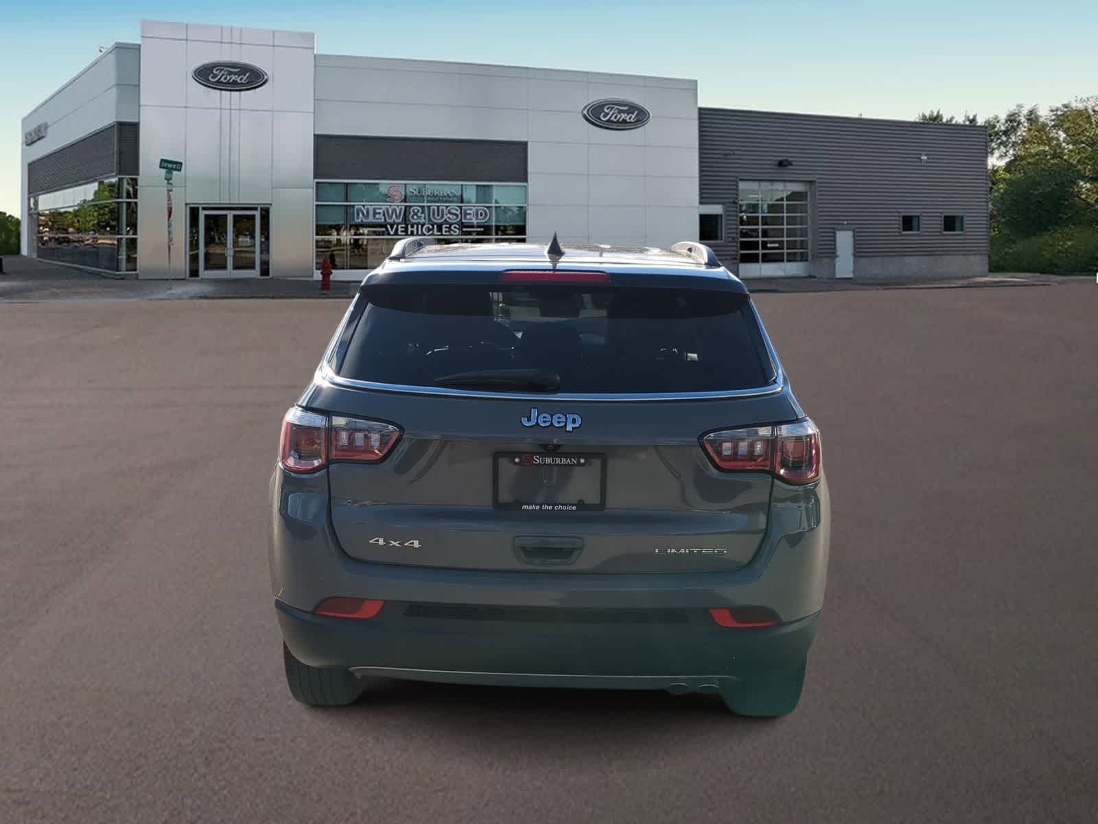 Thumbnail: 2020 Jeep Compass - 9