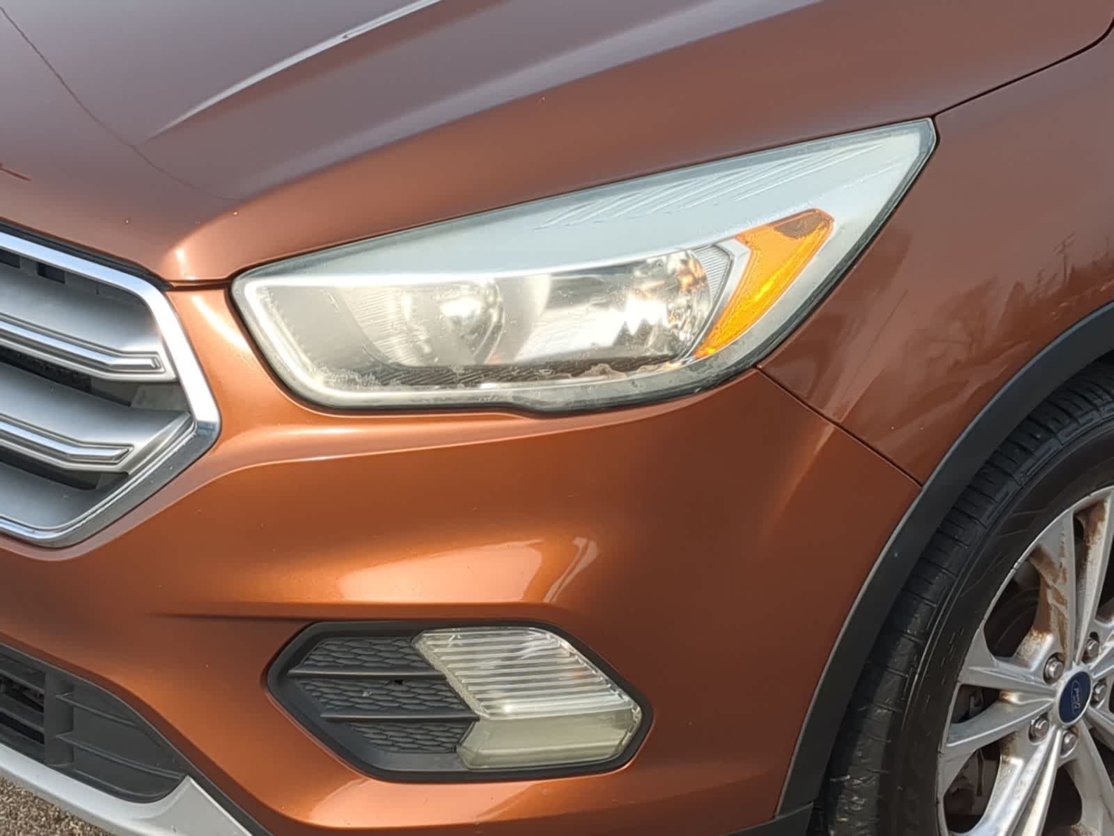 Thumbnail: 2017 Ford Escape - 14
