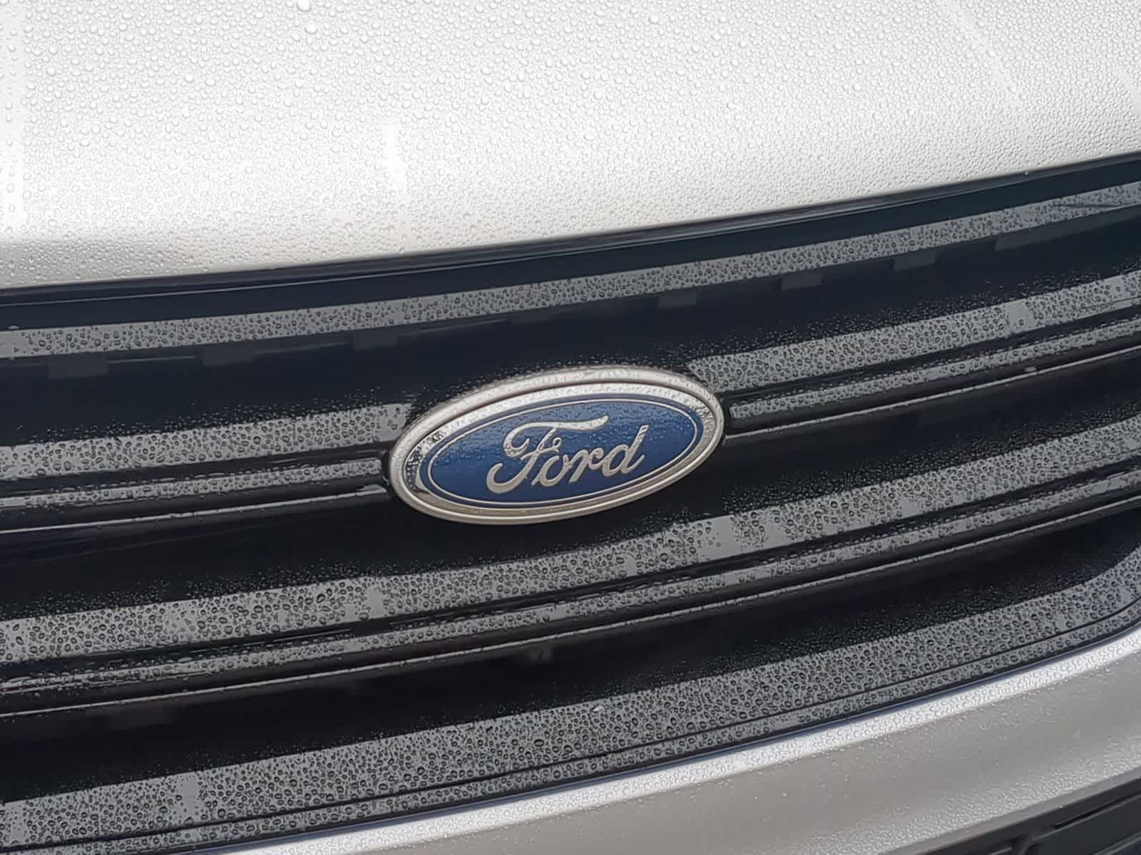 Thumbnail: 2017 Ford Escape - 16