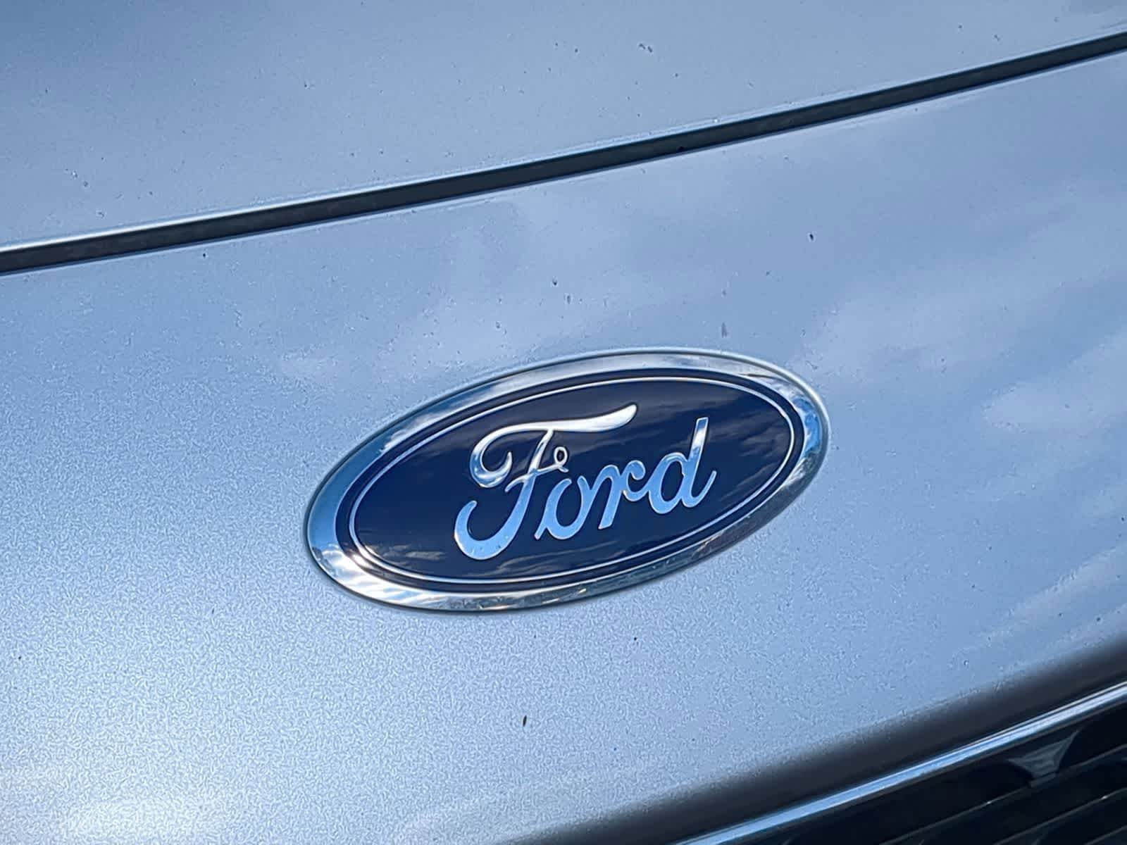 Thumbnail: 2022 Ford Escape - 14