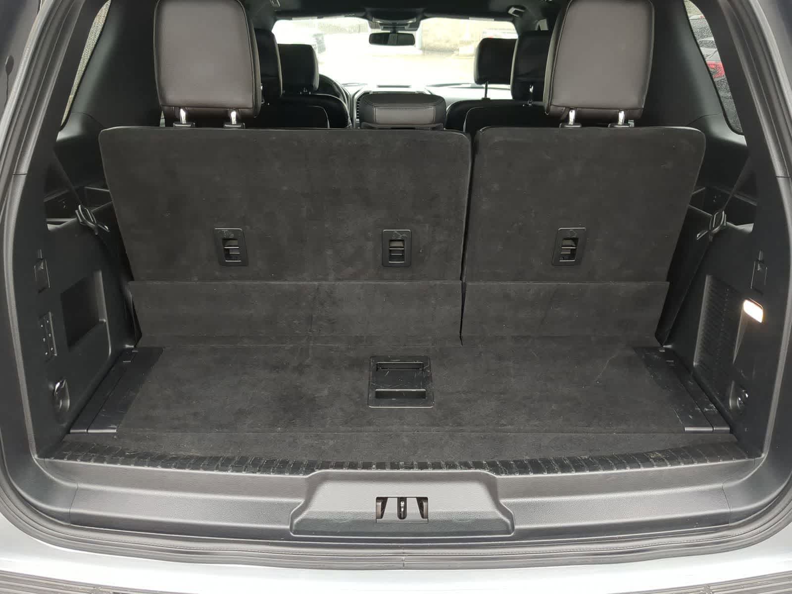 Thumbnail: 2020 Ford Expedition - 38