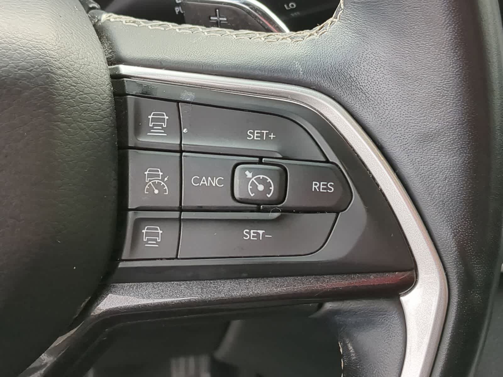 Thumbnail: 2021 Jeep Grand Cherokee L - 33