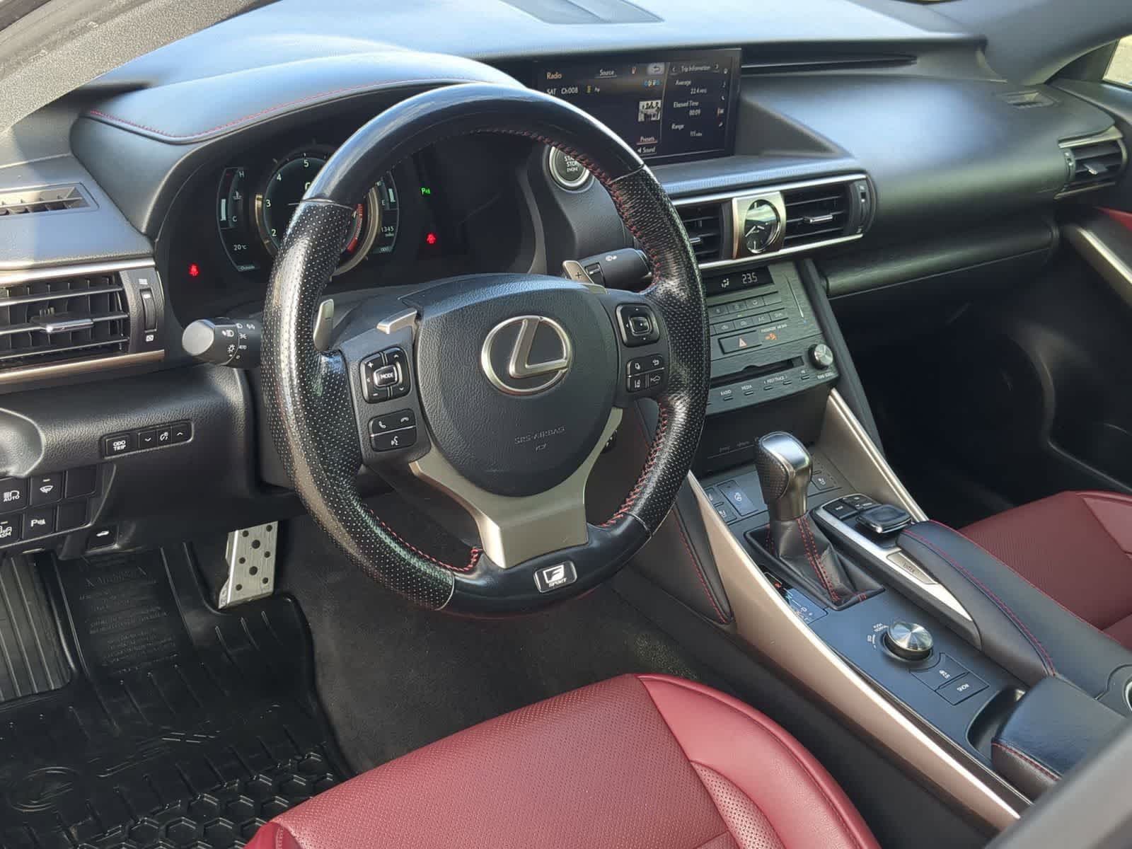 Thumbnail: 2019 Lexus IS - 13