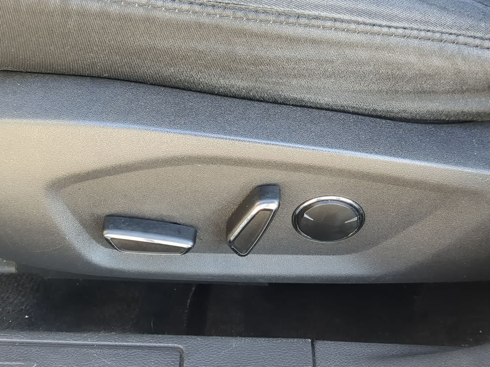 Thumbnail: 2013 Ford Fusion - 21