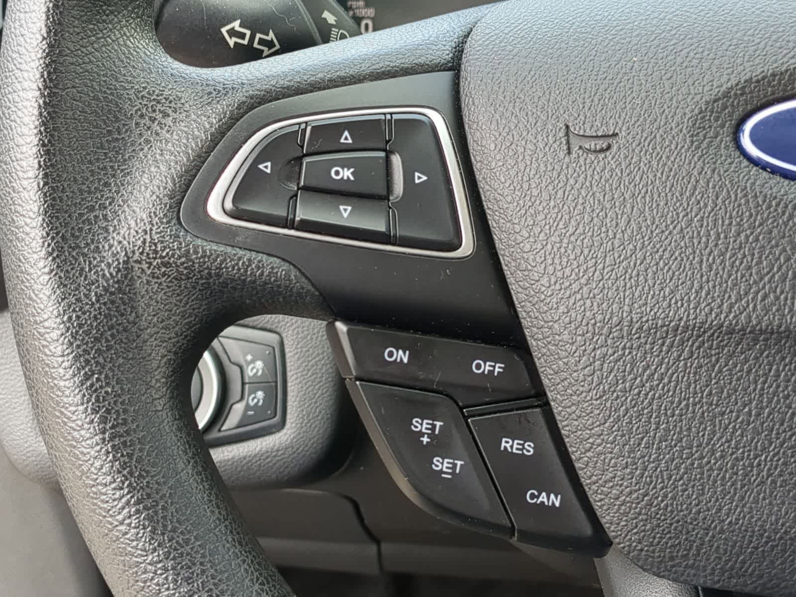 2018 Ford Escape SE 26