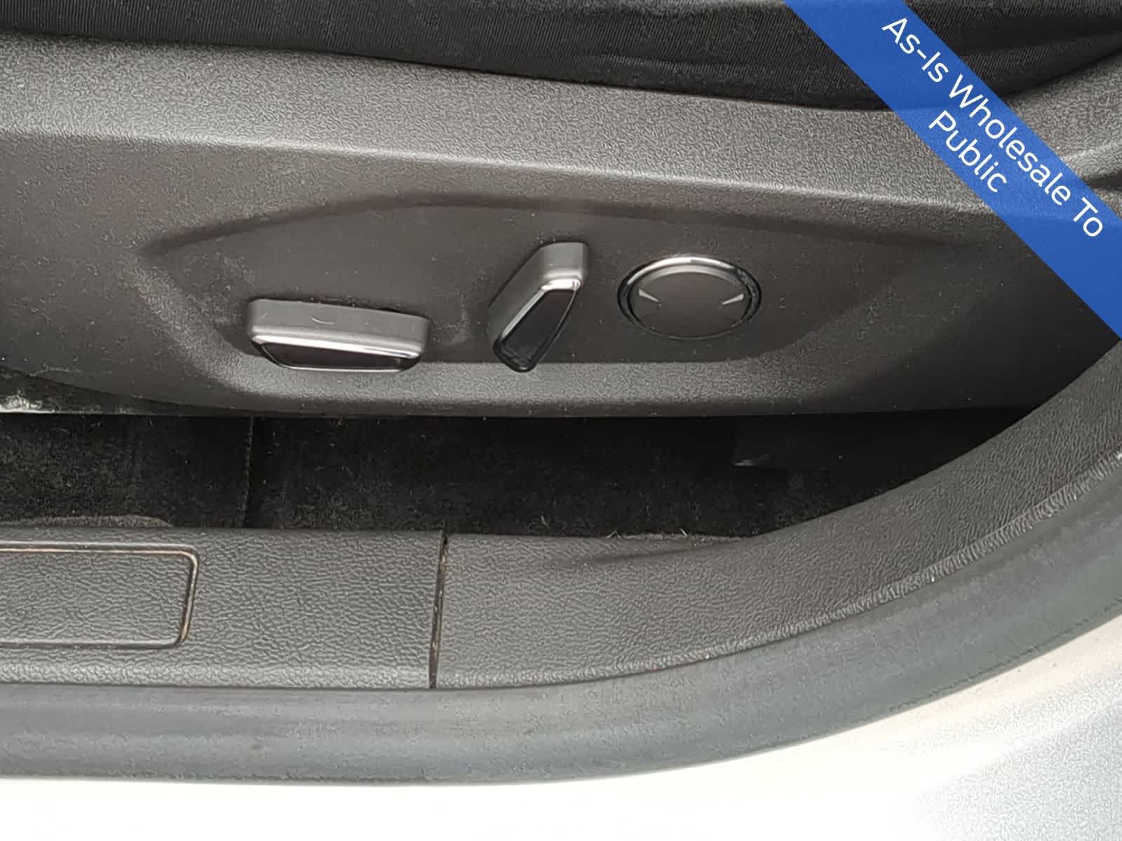 Thumbnail: 2014 Ford Fusion - 20