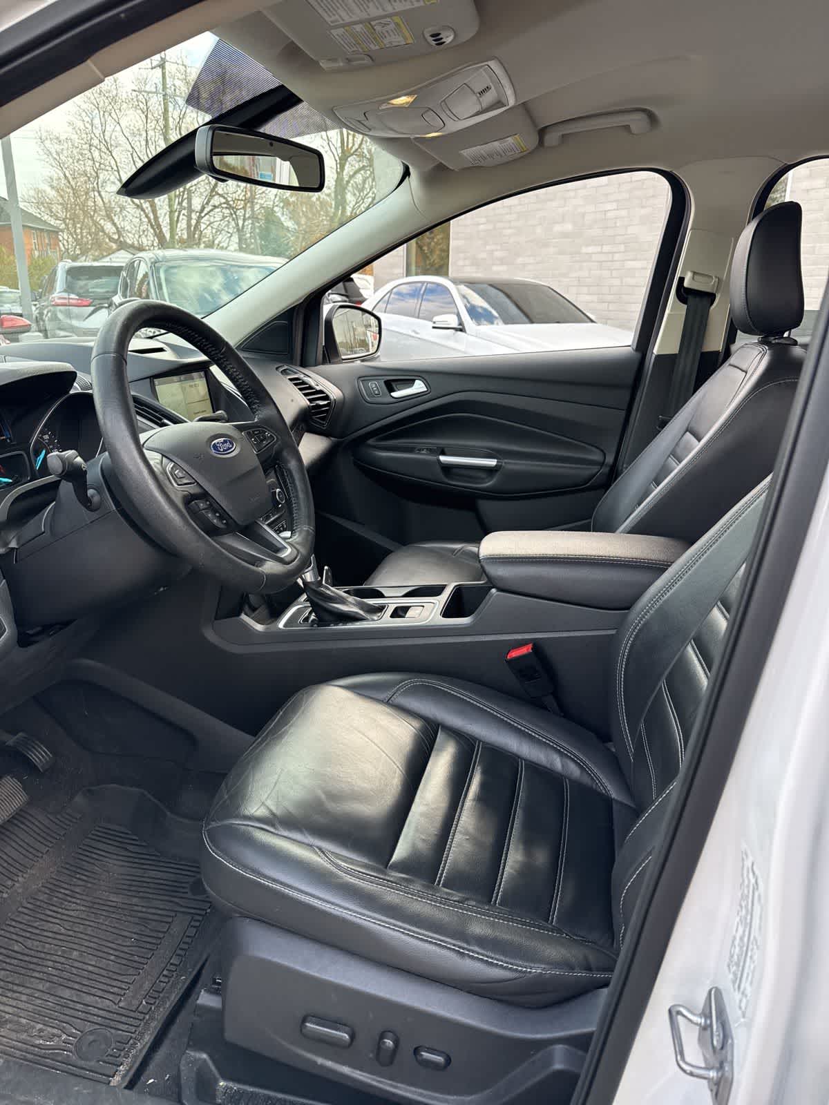 Thumbnail: 2018 Ford Escape - 19