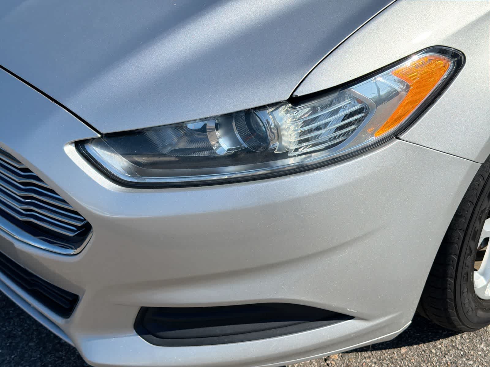 Thumbnail: 2016 Ford Fusion - 12
